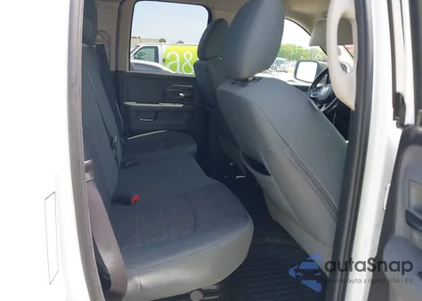 2016 Ram 1500 Big Horn z USA, uszkodzony, nr VIN 1C6RR6GG1GS268970